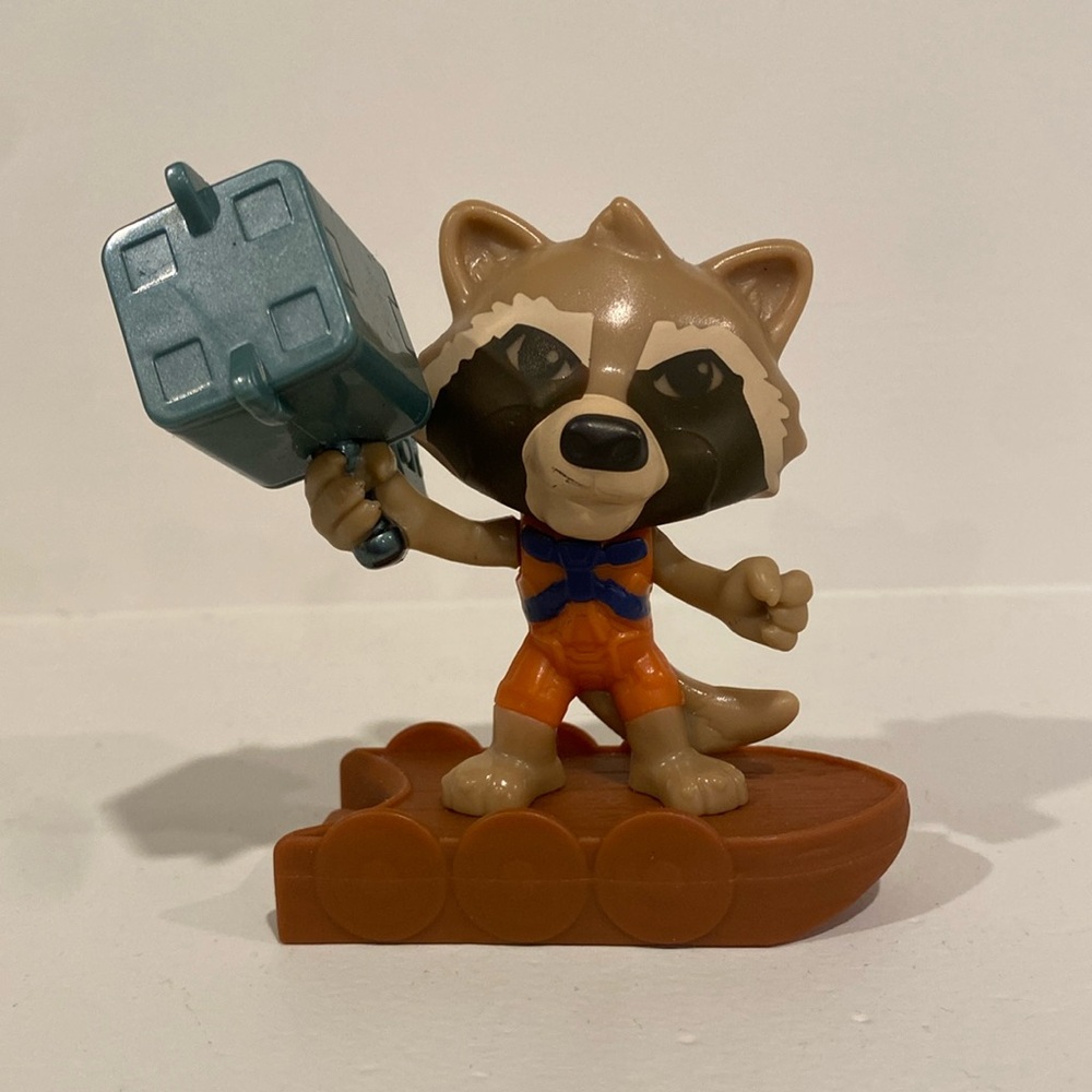 2022 Thor Love & Thunder McDonald’s Toy - Rocket Raccoon  marvel happy meal kids